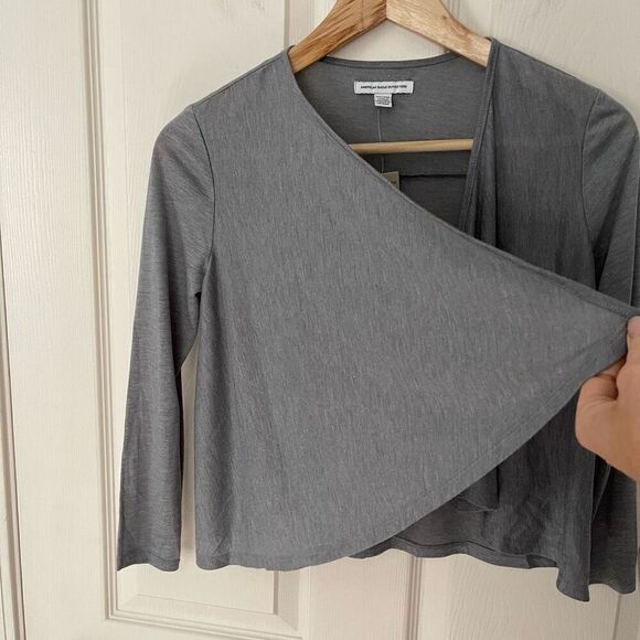 NWT American Eagle Outfitters Cropped Cardigan (Gray) - XXS - Picture 2 of 7